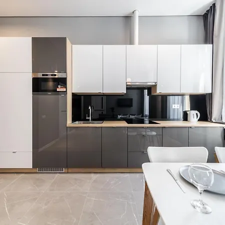 Inshiapartments On Popovycha Str 2