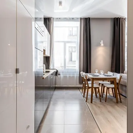 Inshiapartments On Popovycha Str 2 Apartment *